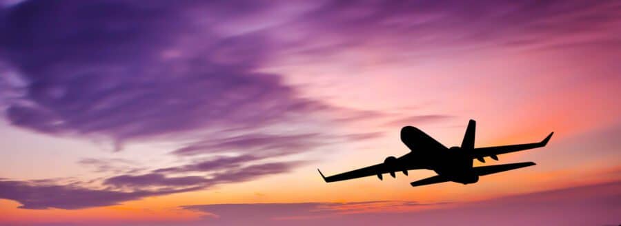 Airplane in sunset - Air Freight challenges