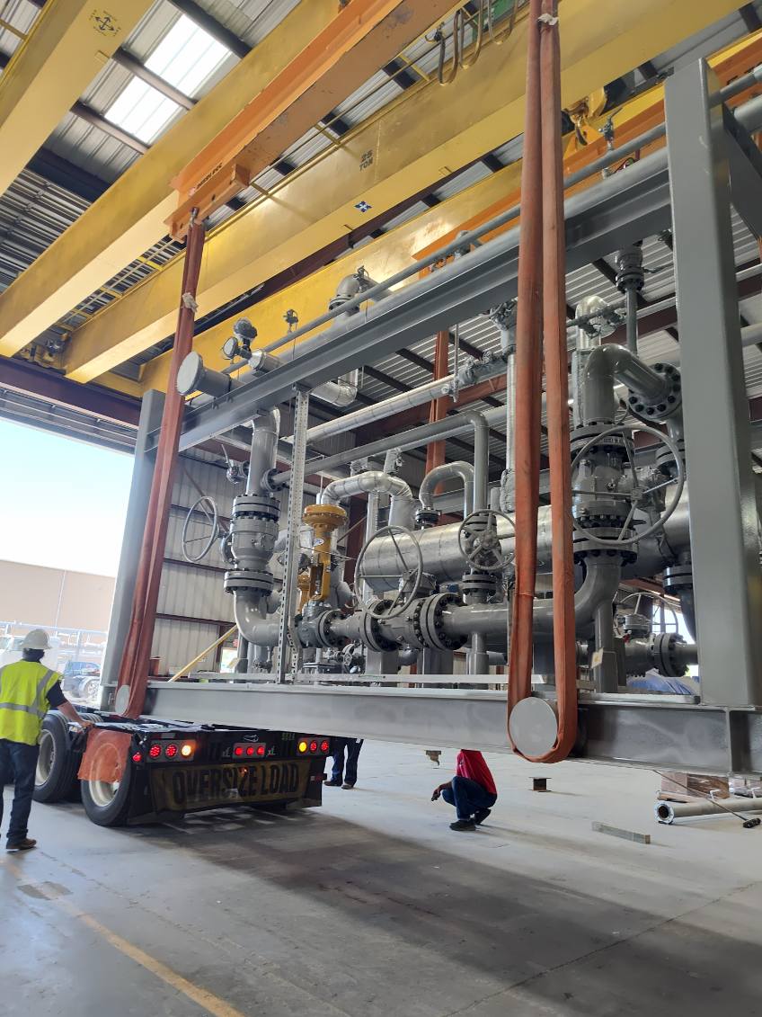 Heavy Haul being loaded by Texas Global Services